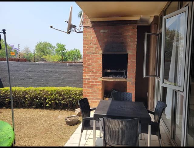 2 BEDROOM APARTMENT TO LET IN CASHAN